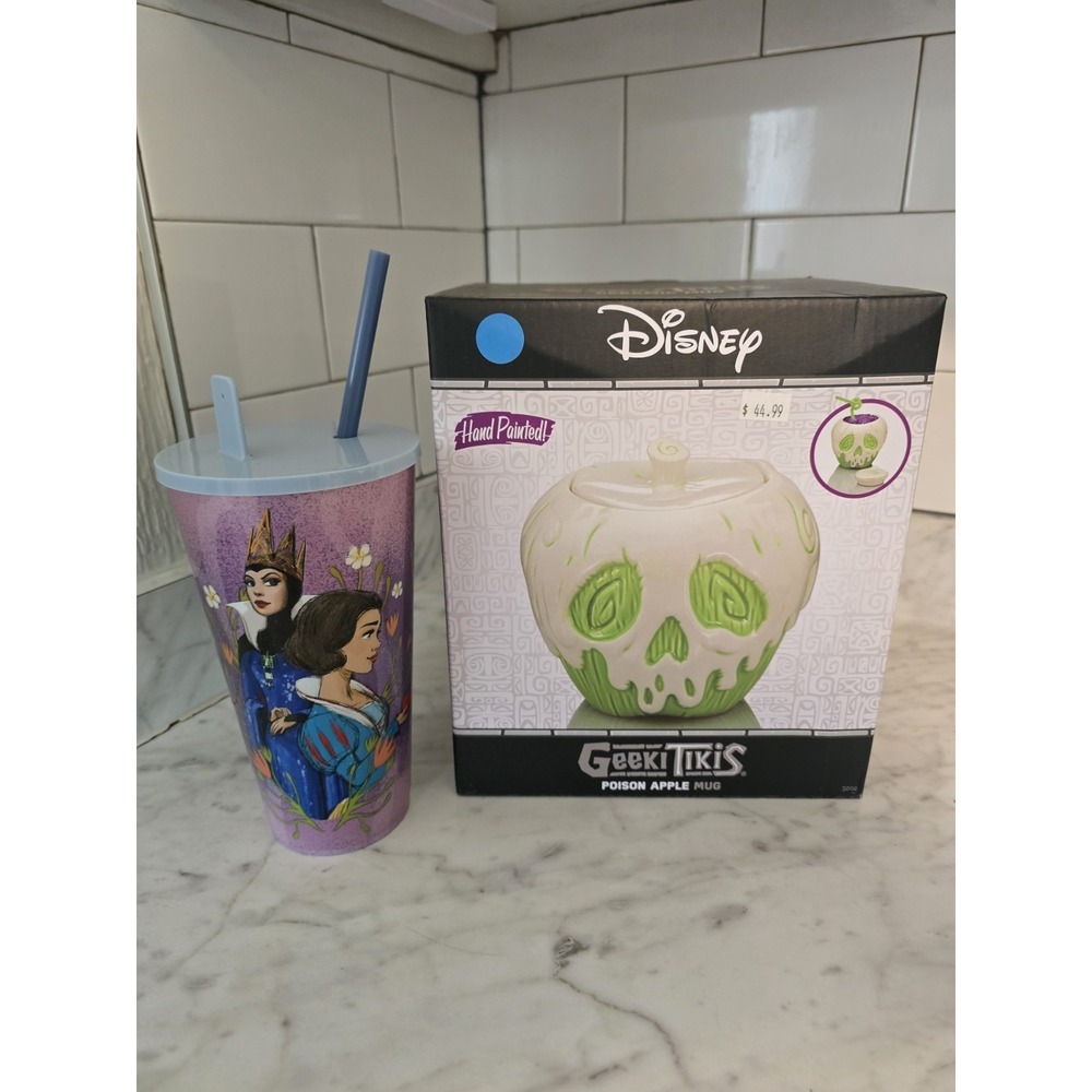 AMC Snow White AMC THEATRES EXCLUSIVE!Our latest series of Geeki Tikis W/ Cup